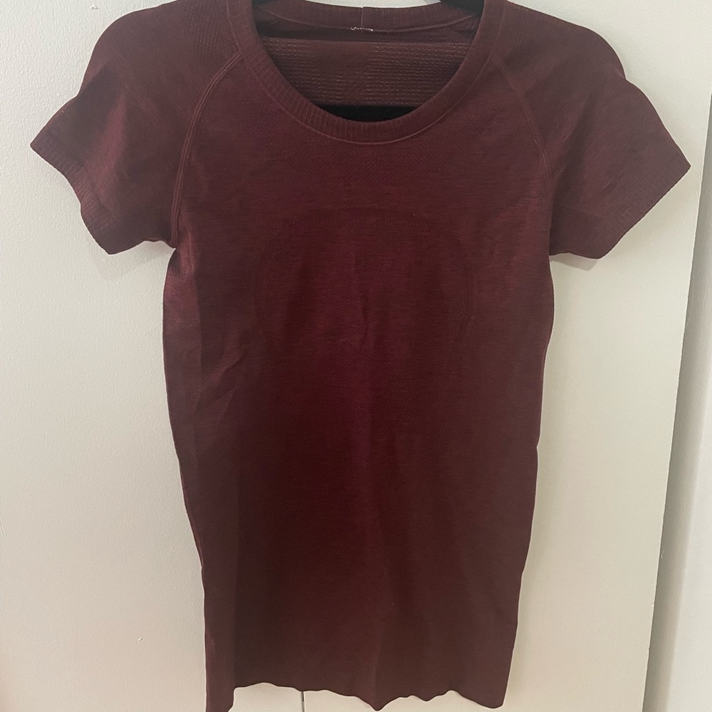 Lululemon Swiftly Tech Short-Sleeve Maroon Top